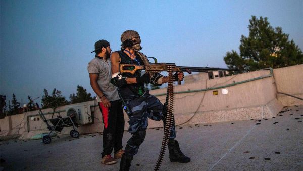  عبد الفتاح السيسي استقبل الفريق أول محمد زكي القائد العام للقوات المسلحة وزير الدفاع والإنتاج الحربي.