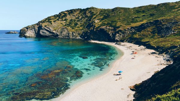 جزيرة سردينيا الإيطالية 