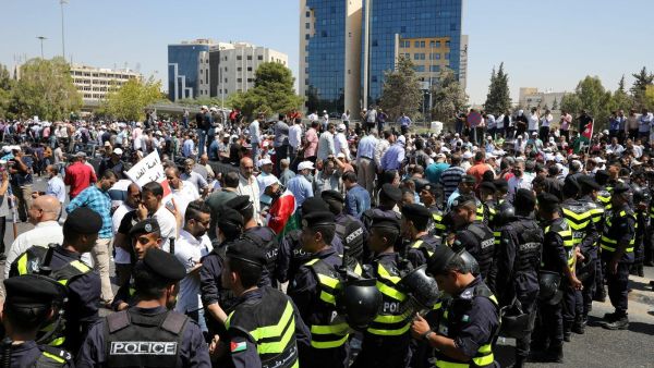 منظمة دولية تدعو إعلام الأردن للحياد تجاه إضراب المعلمين
