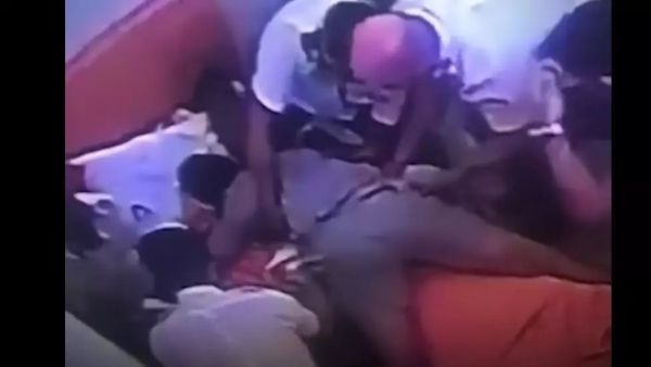 صورة من فيديو نشرته صحيفة "الباييس" الإسبانية 