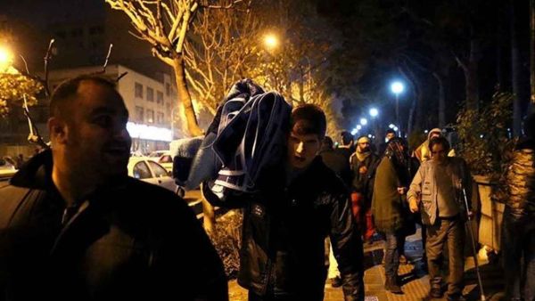 مقتل 4 وإصابة 70 بسبب زلزال في شمال غرب إيران