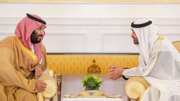 من يسعى لتسميم العلاقات بين السعودية والإمارات