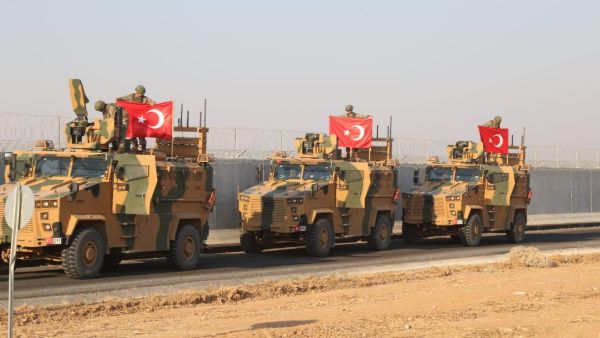 وزير الدفاع التركي: لن نخلي نقاط المراقبة في إدلب