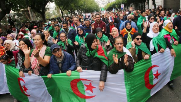 الجزائر 