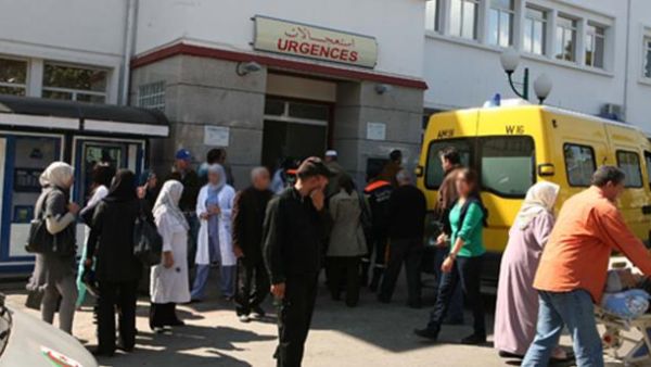 إصابة 13 شخصاً بطلقات نارية في احتجاجات بشرق الجزائر