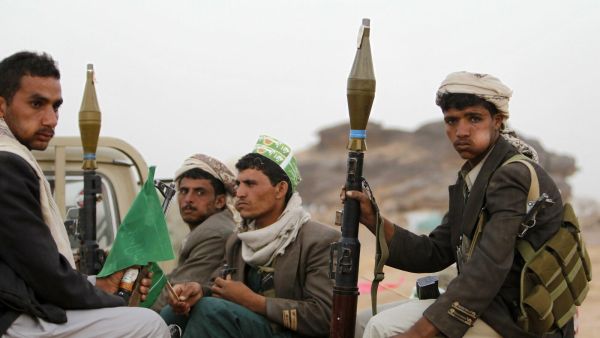 الحوثيون يسقطون طائرة مسيرة للتحالف جنوب صنعاء
