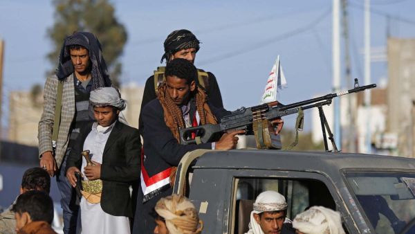 "الحوثي" تعلن قتل جنود سودانيين بقصف في تعز