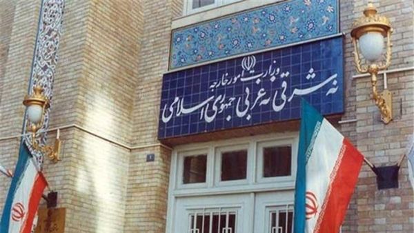 4 دبلوماسيون إيرانيون اختطفوا في لبنان موجودون بإسرائيل