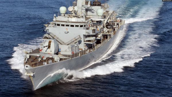 السفينة الحربية البريطانية كينت