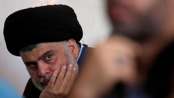 رجل الدين الشيعي مقتدى الصدر 