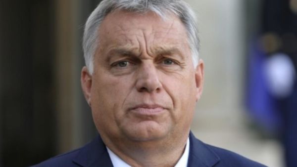 المعارضة المجرية تتحد