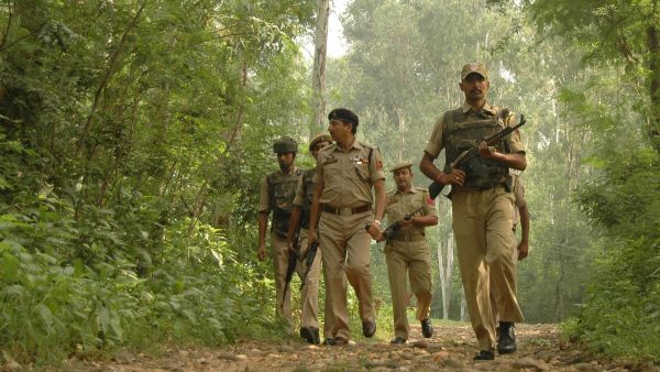 تبادل لإطلاق النار بين الأمن الهندي ومسلحين في كشمير