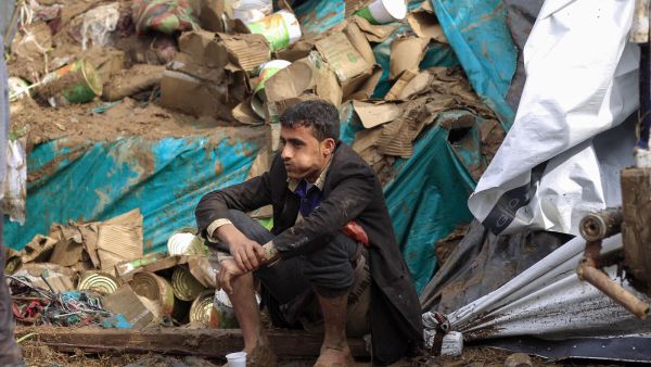 أمريكا تعلن تقديم 225 مليون دولار مساعدات طارئة لليمن