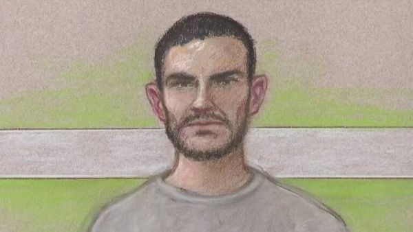 اتهام رجلين بـ"القتل الخطأ" بحادثة وفاة 39 شخصا داخل شاحنة ببريطانيا