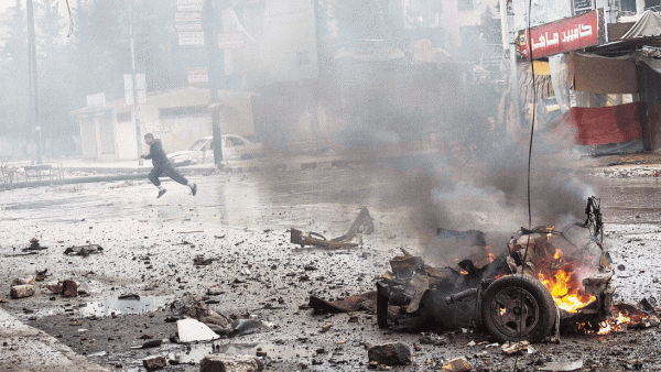 هجومين انتحاريين بسيارتين ملغومتين للمعارضه في حلب
