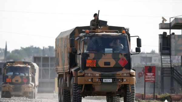 تركيا تعلن مقتل شخصين في هجوم بسيارة ملغومة قرب الحدود السورية