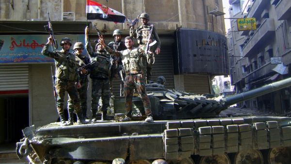 هيومن رايتس ووتش تندد باعتقالات بمناطق استعادها نظام سوريا