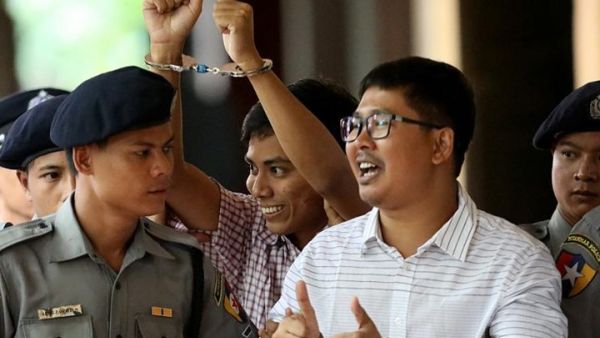 إطلاق سراح صحفيي رويترز المسجونين في ميانمار