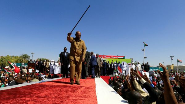 البشير كان مستعدا لإبادة ثلث السودانيين من أجل البقاء في السلطة