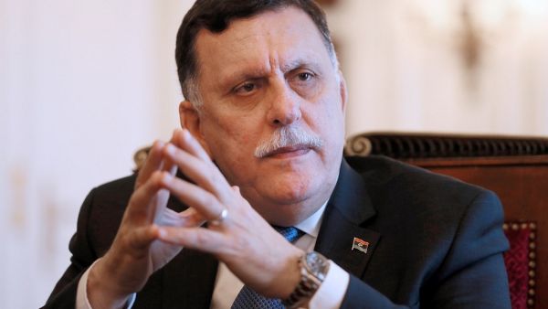 حكومة طرابلس تعلن حالة الطوارئ وتغلق المنافذ الجوية والبحرية