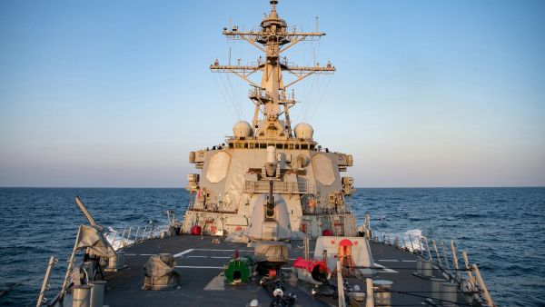 المدمرة أمريكية