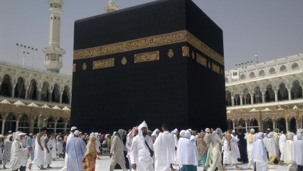 آل الشيخ يدعو لمنع الفلسطينيين من الحج
