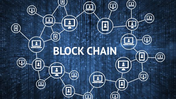 الإمارات توظّف تقنيات «بلوك تشين» للمساعدة على مواجهة تحديات كورونا 