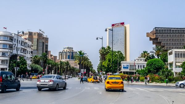 قدّرت غرفة الوكلاء تراجع مبيعات سيارات الأفراد بنسبة 10.5% إلى 13726، ومركبات النقل والأنشطة الاقتصادية 23%