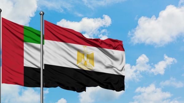  تخفيف القيود على العمالة الأجنبية هو تحديداً من أهم المحفزات التي شرعت الإمارات في تطبيقها أخيراً