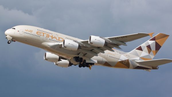 سيتم تشغيل هذه الرحلات على متن طائرة  A320 في أوقات مناسبة للضيوف حيث سيكون موعد الاقلاع في فترتي الظهر والعصر بين الجهتين