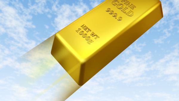  أسعار الذهب تقفز بفعل تراجع الدولار مع عودة الأنظار إلى مجلس الاحتياطي  