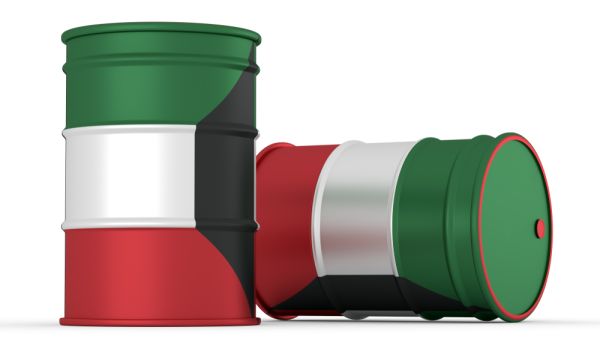 الكويت تخفض أسعار البيع الرسمية للخام لآسيا في سبتمبر