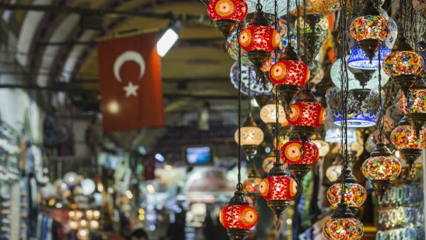 التضخم يتراجع بالفعل بفضل تأثيرات أساسية