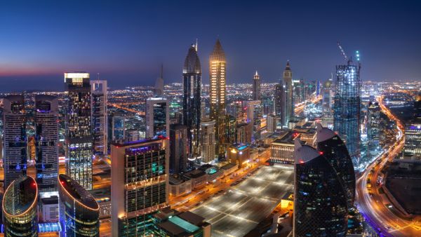 من المتوقع أن يبلغ إجمالي السياح الدوليين القادمين إلى الإمارات العام الجاري 21.4 مليون سائح دولي