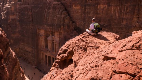 كان عدد السياح القادمين إلى الأردن زاد في 2018 بنسبة 7% إلى 4.9 مليون سائح