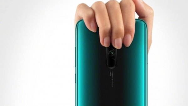 قامت العلامة التجارية الفرعية التابعة لشركة Xiaomi بنشر مقطع فيديو جديد على الشبكة الاجتماعية الصينية Weibo يضع وحدتين من الهاتف Redmi Note 8 Pro تحت أقدام حامل للأثقال والذي قام برفع 90 كيلوجر