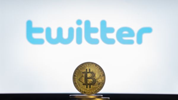 مؤسس تويتر يطلق مؤسسة لتمكين البتكوين من أن تصبح عملة الإنترنت