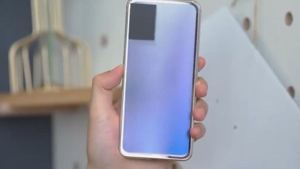 شركة Vivo تطرح هاتف يستخدم زجاج كهربائي لتغيير لونه بكبسة زر