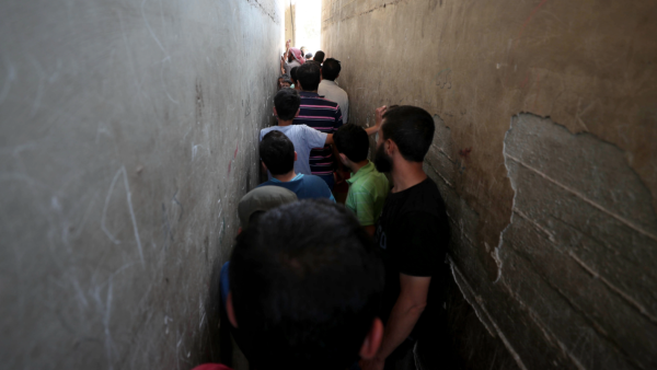A bread line in the town of Binnish in Idlib province, Syria ?AFP
