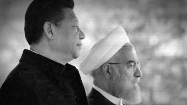 Chinese President Xi Jinping (L) Iranian President Hassan Rouhani (R) / AFP 