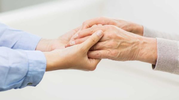 أوفى جمل وكلمات شكر وثناء لشخص قدم العطاء أوفى جمل وكلمات شكر وثناء لشخص قدم العطاء