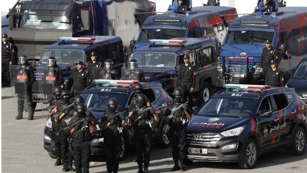 تفسير رؤية الشرطة في المنام للمتزوجة والعزباء تفسير رؤية الشرطة في المنام للمتزوجة والعزباء