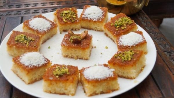 طريقة عمل البسبوسة بجوز الهند طريقة عمل البسبوسة بجوز الهند