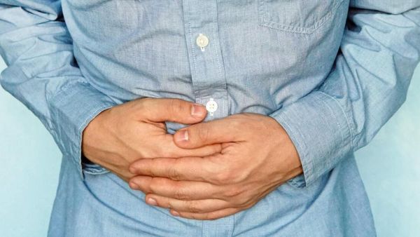 على ماذا تدل كثرة الغازات في البطن وكيف تعالج