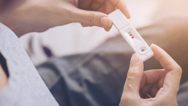 كيف أعرف إني حامل قبل الدورة بالملح بخطوات سهلة كيف أعرف إني حامل قبل الدورة بالملح بخطوات سهلة