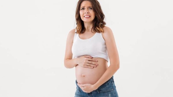 هل التجمع الدموي يوقف نبض الجنين؟