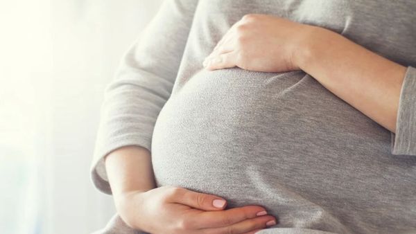 هل كثرة الإفرازات للحامل يدل على نوع الجنين؟ هل كثرة الإفرازات للحامل يدل على نوع الجنين؟