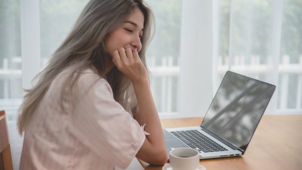برج الحوت في 2021 ستكون متحمسًا وستفعل كل ما في وسعك لتظهر لرئيسك ما تستحقه