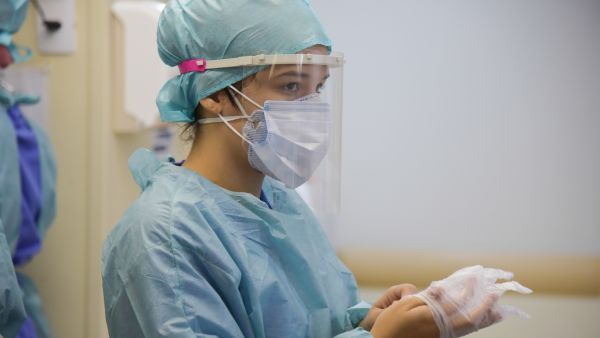 الفيروسات عادة ما تميل إلى التحور ولهذا تتطلب تطوير لقاحات جديدة كل عام