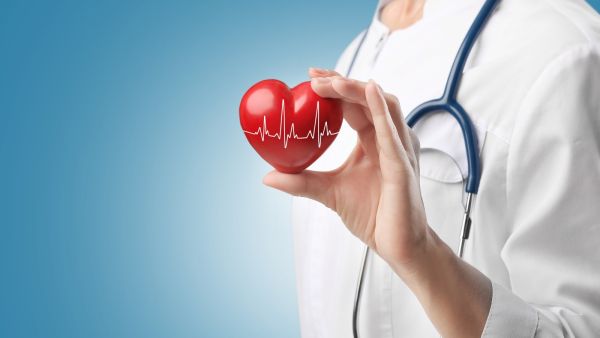 إن اتباع حمية النوبة القلبية تعمل على تعزيز وظيفة جدران الشرايين